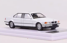 Load image into Gallery viewer, DCM 1:64 White 1996-98 E38 L7 728il Luxury Sedan Model Diecast Metal Car New