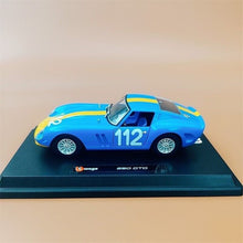 Load image into Gallery viewer, Bburago 1:24 250 GTO Classic Racing Sports Model Toy Diecast Metal Car BN