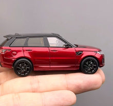 Load image into Gallery viewer, WHELART 1:64 2018 Red Range Rover Sports SUV Model Diecast Metal Car New Collection