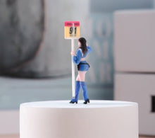 Load image into Gallery viewer, 1:64 Painted Figure Model Miniature Resin Diorama Signboard Model Lady Sand Hot