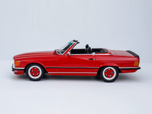 Load image into Gallery viewer, Otto 1:18 Red 1986 BENZ R107 500SL AMG Classic Model Diecast Resin Car New