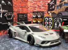 Load image into Gallery viewer, 1:64 Brake Disc Garage Display Scene Model Resin For Car New