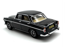 Load image into Gallery viewer, OXFORD 1:76 Rover P5B Queen's Sedan Model Diecast Metal Car New Collection