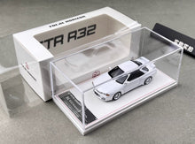 Load image into Gallery viewer, FH 1:64 White Skyline GTR R32 Nismo S-Tune Sports Model Diecast Metal Car New Collection