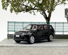 Load image into Gallery viewer, WHELART 1:64 2018 Black Range Rover Sports SUV Model Diecast Metal Car New Collection