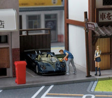 Load image into Gallery viewer, 1:64 Painted Figure Mini Model Toy Miniature Car Scenes Resin Car Wash Boy Man
