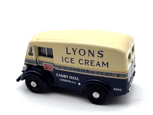 Load image into Gallery viewer, 1:76 Blue Morris J Ice Cream Truck London Model Diecast Metal Car New Collection