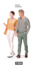 Load image into Gallery viewer, 1:64 Painted Figure Model Miniature Resin Diorama Sand Shopping Couples Lovers New