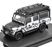 Load image into Gallery viewer, Master 1:64 Defender 110 Camo SUV Off Road Sports Model Diecast Metal Car New