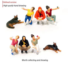Load image into Gallery viewer, 1:64 Painted Figure Mini Model Miniature Resin Diorama Selfie Selfportial People