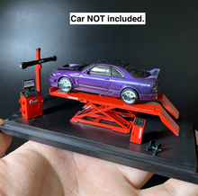 Load image into Gallery viewer, 1:64 Red Wheel Alignment Machine Garage Display Scene Model Resin For Car New