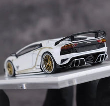 Load image into Gallery viewer, RW 1:64 HEC White Aventador S Racing Sports Model Diecast Metal Car New Collection