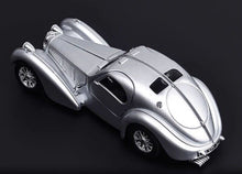 Load image into Gallery viewer, Bburago 1:24 1936 Atlantic Classic Vintage Model Toy Diecast Metal Car BN