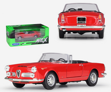 Load image into Gallery viewer, WELLY 1:24 1960 Romeo 2600 Spider Convertible Sports Model Diecast Metal Car