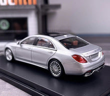 Load image into Gallery viewer, King 1:64 Silver S65L AMG W222 V12 Sedan Sports Model Diecast Metal Car New Collection
