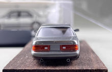 Load image into Gallery viewer, FW 1:64 Gray VIP LS400 XF10 UCF10 Sedan Sports Model Diecast Metal Car New Collection