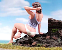 Load image into Gallery viewer, 1:64 Painted Figure Model Miniature Resin Diorama Sand Sexy Laying Lady Woman