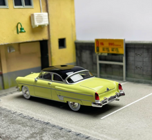 Load image into Gallery viewer, MINIGT 1:64 1954 Capri Coupe Classic Vintage Model Diecast Metal Car #561