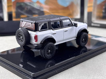 Load image into Gallery viewer, Shadow 1:64 White Bronco ORV SUV 4 Doors Sports Model Diecast Metal Car New Collection