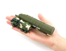 Load image into Gallery viewer, XCARTOYS 1:100 Military DF-5B Ballistic Missile Truck Model Diecast Metal New Collect