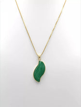 Load image into Gallery viewer, Nature Jade Leaf Green Pendant Necklace Gift Jewelry charm Blessing Luck Fortune