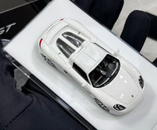 Load image into Gallery viewer, 1:64 CL White Carrera GT Sports Model Diecast Resin Car New Collection