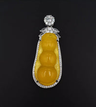 Load image into Gallery viewer, Nature Jade Fortune Beans Pendant Necklace Gift Jewelry charm Blessing Lucky b