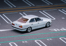 Load image into Gallery viewer, DCM 1:64 E34 5 Series Luxury Sedan Model Diecast Metal Car New