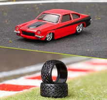 Load image into Gallery viewer, Maisto 1:64 1953 Mack B61 Tow Trailer Truck Chevrolet Vega Model Metal Car