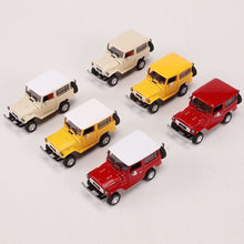 Load image into Gallery viewer, HobbyFans 1:64 TOYOTA Land Cruiser FJ40 SUV Sport Model Toy Diecast Metal Car Box BN