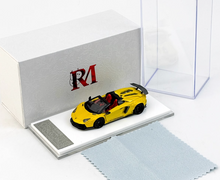 Load image into Gallery viewer, RM 1:64 Yellow Aventador LP700-4 Sports Model Diecast Metal Car New Collection