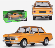 Load image into Gallery viewer, WELLY 1:24 2002 Ti Coupe Racing Sports Classsic Model Diecast Metal Car