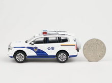 Load image into Gallery viewer, XCARTOYS 1:64 Tank 500 Police Full Size SUV Sport Model Diecast Metal Car New