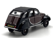 Load image into Gallery viewer, 1:76 Black 2CV Classic Vintage Model Diecast Metal Car