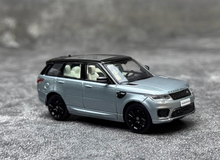 Load image into Gallery viewer, WHELART 1:64 2018 Silver Range Rover Sports SUV Model Diecast Metal Car New Collection