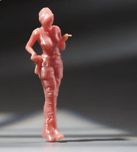 Load image into Gallery viewer, 1:64 Painted Unpainted Figure Model Miniature Resin Diorama Sand Cool Punk Girl
