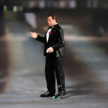 Load image into Gallery viewer, 1:64 Painted Figure Model Miniature Resin Diorama Sand Suit Gentleman Bow Tie New