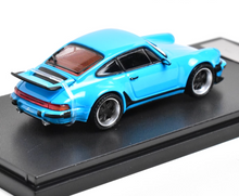 Load image into Gallery viewer, RM 1:64 Blue Singer 930 Turbo Study Sports Model Diecast Metal Car New Collection