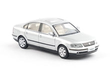 Load image into Gallery viewer, XCARTOYS 1:64 Silver VW Passat B5 Sedan Classic Model Diecast Metal Car New Collection