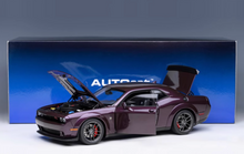 Load image into Gallery viewer, AUTOart 1:18 Purple Challenger R/T SCAT 2020 Sport Model Diecast Metal Car New