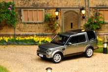 Load image into Gallery viewer, WHELART 1:64 Silver 2014 Discovery 4 Sport SUV ORV Model Diecast Metal Car New Collection