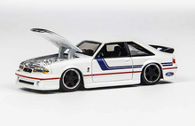 Load image into Gallery viewer, Maisto 1:64 2021 F150 Raptor Trailer 1993 SVT Cobra Haulers Model Metal Car