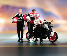 Load image into Gallery viewer, 1:64 Painted Figure Model Miniature Resin Diorama Sand Toy Racing People Racer New