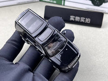 Load image into Gallery viewer, WHELART 1:64 Black Discovery 4 HSE Sports SUV Model Diecast Metal Car BN