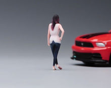 Load image into Gallery viewer, 1:64 Painted Figure Model Miniature Resin Diorama Sand Beauty White Top Lady