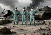 Load image into Gallery viewer, 1:64 Painted Figure Mini Model Miniature Resin Diorama Soldier Milittary Officer