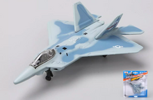 Load image into Gallery viewer, Maisto Military F-22 Raptor Fighter Aircraft Model Toy Diecast Metal New