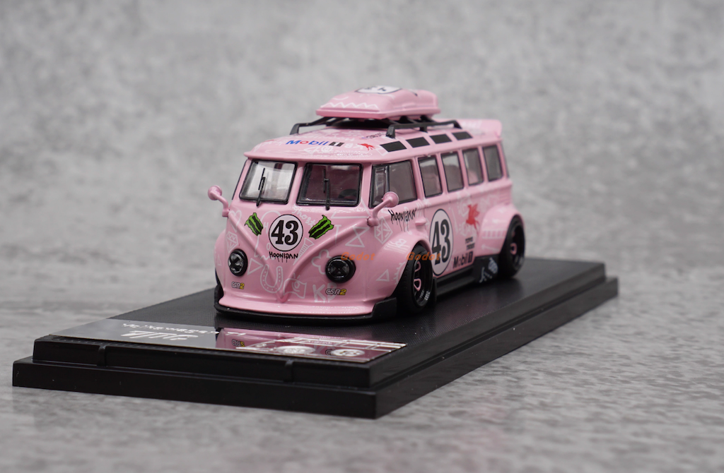 Tekno - 1:43 - Volkswagen T1 Pfaff ref. 413 - Fabriqué au Tekno - 1:43 - Volkswagen T1 Pfaff ref. 413 - Fabriqué au