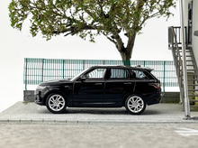 Load image into Gallery viewer, WHELART 1:64 2018 Black Range Rover Sports SUV Model Diecast Metal Car New Collection