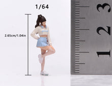 Load image into Gallery viewer, 1:64 Painted Figure Model Miniature Resin Diorama Sand Toy Headset Pretty Girl